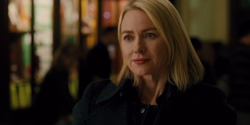 Movie still from “The Book of Henry” (2017), directed by Colin Trevorrow – A woman with blonde hair wearing a black jacket; Close Up shot, Over the shoulder angle