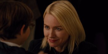 Movie still from “The Book of Henry” (2017), directed by Colin Trevorrow – A person with blonde hair; Close Up shot, Over the shoulder angle