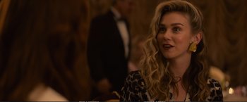 Movie still from “The Glass Castle” (2017), directed by Destin Daniel Cretton – A person with long hair; Close Up shot, Over the shoulder angle