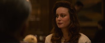 Movie still from “The Glass Castle” (2017), directed by Destin Daniel Cretton – A person with long hair; Close Up shot, Over the shoulder angle