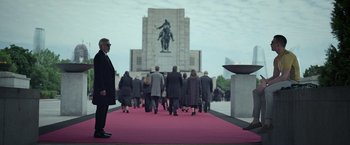 Movie still from “The Gray Man” (2022), directed by Joe Russo – Wide shot, Low angle