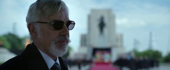 Movie still from “The Gray Man” (2022), directed by Joe Russo – Close Up shot, Low angle