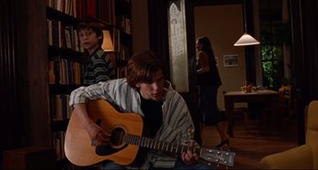 Movie still from “The Squid and the Whale” (2005), directed by Noah Baumbach – Medium shot, Over the shoulder angle