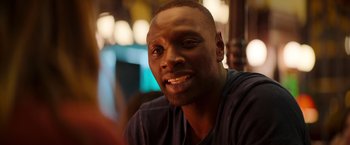 Movie still from “The Takedown” (2022), directed by Louis Leterrier – Close Up shot, Over the shoulder angle