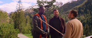 Movie still from “The Takedown” (2022), directed by Louis Leterrier – Medium shot, High angle