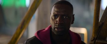 Movie still from “The Takedown” (2022), directed by Louis Leterrier – Close Up shot, Over the shoulder angle