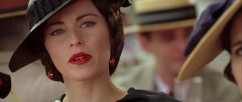 Movie still from “Seabiscuit” (2003), directed by Gary Ross – Close Up shot, Over the shoulder angle