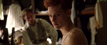 Movie still from “Seabiscuit” (2003), directed by Gary Ross – Close Up shot, Over the shoulder angle