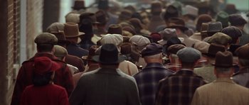 Movie still from “Seabiscuit” (2003), directed by Gary Ross – Wide shot, High angle