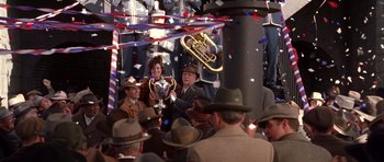 Movie still from “Seabiscuit” (2003), directed by Gary Ross – Medium shot, Low angle