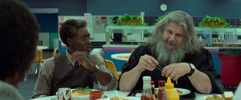 Movie still from “White Noise” (2022), directed by Noah Baumbach – Medium shot, Over the shoulder angle