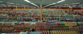 Movie still from “White Noise” (2022), directed by Noah Baumbach – Extreme Wide shot, Overhead angle