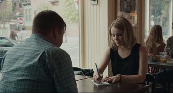 Movie still from “Spotlight” (2015), directed by Tom McCarthy – Medium shot, Over the shoulder angle