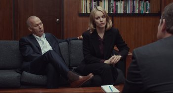 Movie still from “Spotlight” (2015), directed by Tom McCarthy – Medium shot, Over the shoulder angle
