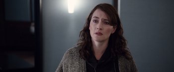 Movie still from “Steve Jobs” (2015), directed by Danny Boyle – A person wearing a jacket; Close Up shot, Over the shoulder angle