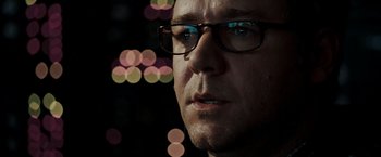 Movie still from “Body of Lies” (2008), directed by Ridley Scott – Close Up shot, Over the shoulder angle