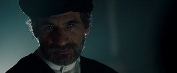 Movie still from “Body of Lies” (2008), directed by Ridley Scott – Close Up shot, Over the shoulder angle