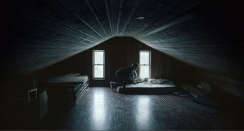 Movie still from “The Lodge” (2019), directed by Severin Fiala – Wide shot, Low angle