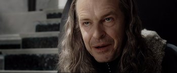 Movie still from “The Lord of the Rings: The Return of the King” (2003), directed by Peter Jackson – A person with long hair; Close Up shot, Over the shoulder angle