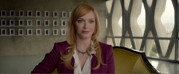 Movie still from “The Neon Demon” (2016), directed by Nicolas Winding Refn – Close Up shot, Over the shoulder angle