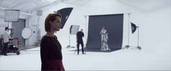 Movie still from “The Neon Demon” (2016), directed by Nicolas Winding Refn – Medium shot, Over the shoulder angle