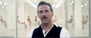 Movie still from “The Neon Demon” (2016), directed by Nicolas Winding Refn – Close Up shot, Over the shoulder angle