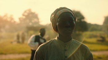 Movie still from “The Underground Railroad” (2021), directed by Barry Jenkins – Close Up shot, Over the shoulder angle