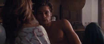 Movie still from “Thelma & Louise” (1991), directed by Ridley Scott – A shirtless man and a woman in a room; Close Up shot, Over the shoulder angle