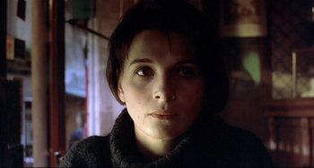 Movie still from “Three Colors: Blue” (1993), directed by Krzysztof Kieslowski – Close Up shot, Low angle