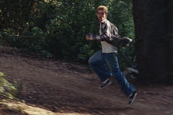 Movie still from “The Kid Laroi - Bleed” (2023), directed by Ramez Silyan – Wide shot, High angle