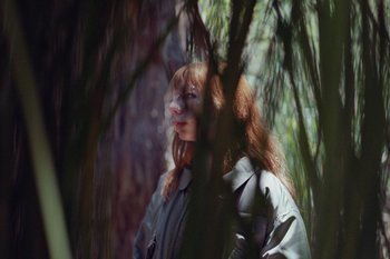 Movie still from “The Kid Laroi - Bleed” (2023), directed by Ramez Silyan – Medium shot, Low angle