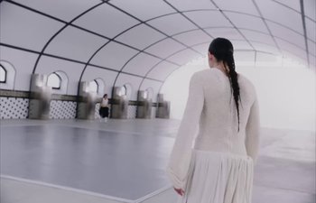 Movie still from “Björk, Rosalía - Oral” (2023), directed by Carlota Guerrero – Wide shot, Low angle