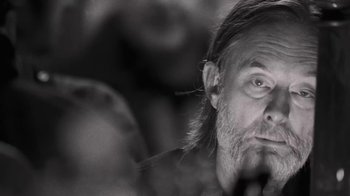 Movie still from “The Smile - Wall Of Eyes” (2023), directed by Paul Thomas Anderson – Close Up shot, Low angle