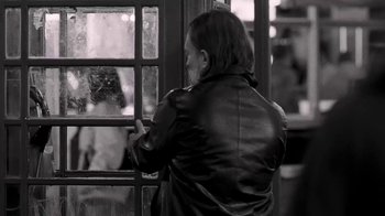 Movie still from “The Smile - Wall Of Eyes” (2023), directed by Paul Thomas Anderson – Medium shot, Over the shoulder angle