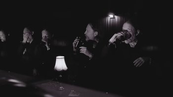Movie still from “The Smile - Wall Of Eyes” (2023), directed by Paul Thomas Anderson – Medium shot, High angle