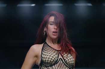 Movie still from “Dua Lipa - Houdini” (2023), directed by Manu Cossu – Close Up shot, High angle