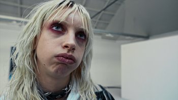 Movie still from “Audrey Nuna - Locket” (2023), directed by Valentin Petit – Close Up shot, Low angle