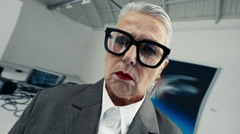 Movie still from “Audrey Nuna - Locket” (2023), directed by Valentin Petit – Close Up shot, Low angle