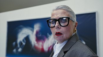 Movie still from “Audrey Nuna - Locket” (2023), directed by Valentin Petit – Close Up shot, Over the shoulder angle