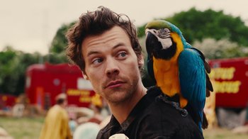 Movie still from “Harry Styles - Daylight” (2023), directed by Tanu Muiño – Close Up shot, Over the shoulder angle