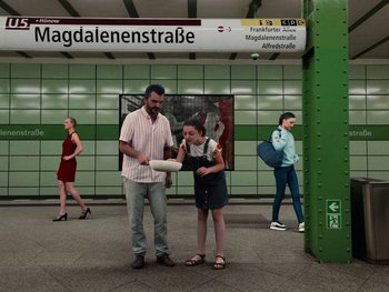 Movie still from “Paul Kalkbrenner - Schwer” (2023), directed by Jovan Todorović – Wide shot, Over the shoulder angle