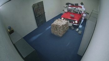 Movie still from “James Blake - Big Hammer” (2023), directed by Oscar Hudson – Extreme Wide shot, Overhead angle