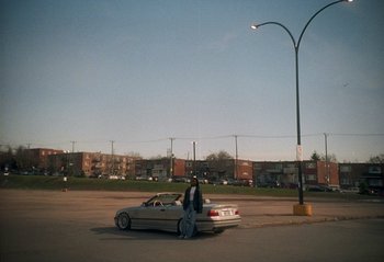 Movie still from “Skiifall - 2 Charming” (2023), directed by rubberband. – Extreme Wide shot, High angle