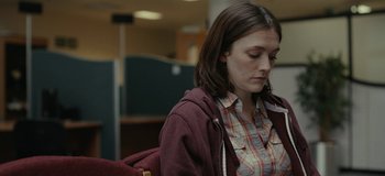 Movie still from “Squid - The Blades” (2023), directed by Kasper Häggström – Close Up shot, Over the shoulder angle