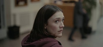 Movie still from “Squid - The Blades” (2023), directed by Kasper Häggström – Close Up shot, Over the shoulder angle