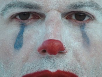 Movie still from “Jesse - Rainbow” (2023), directed by Ramez Silyan – Extreme Close Up shot, Overhead angle