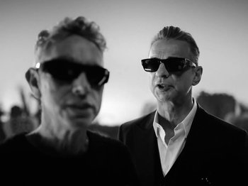 Movie still from “Depeche Mode - Ghosts Again” (2023), directed by Anton Corbijn – Close Up shot, Low angle