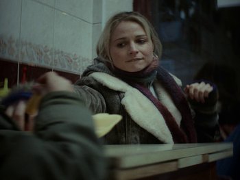 Movie still from “Lewis Capaldi - Pointless” (2023), directed by Hector Dockrill – Close Up shot, Over the shoulder angle