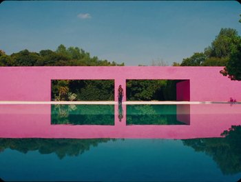 Movie still from “Elton John, Britney Spears - Hold Me Closer” (2022), directed by Tanu Muiño – Extreme Wide shot, Overhead angle