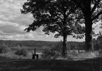 Movie still from “Shygirl - Shlut” (2022), directed by Diana Kunst – Extreme Wide shot, Low angle